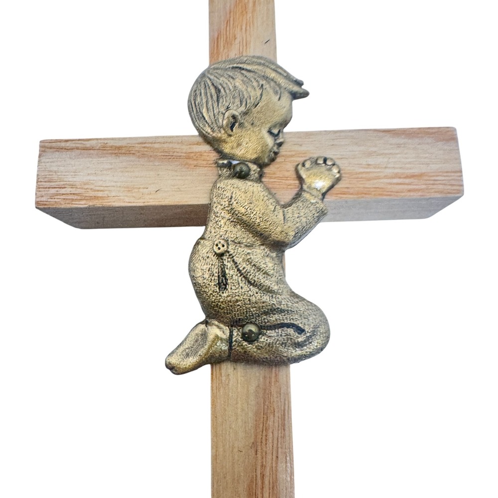 Praying Boy Wooden Wall Cross Brass Figure Made in USA 6 Inch Autom 12126 NEW